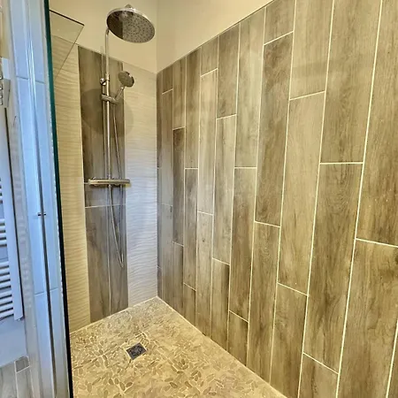 Villa Maison Entre Les Montagnes A