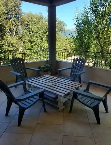 Vila Maison Entre Les Montagnes A *